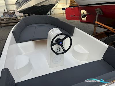 ICON 420 Motorbåt 2022, Danmark