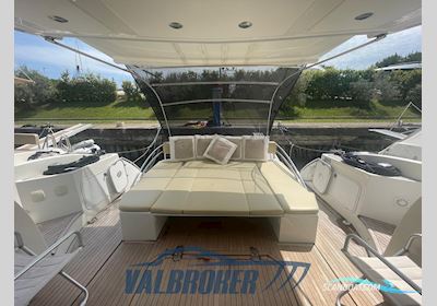 Innovazioni e Progetti Alena 50 Motorbåt 2010, med Volvo Penta D4 Ips600 motor, Italien