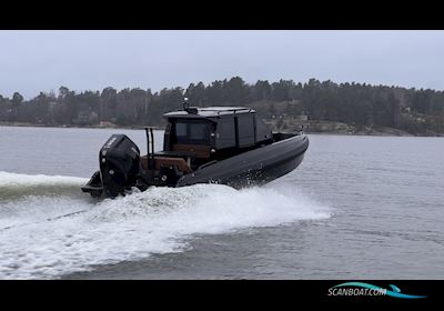 Iron 827 Coupe Motorbåt 2024, med Mercury 400 V10 Racing motor, Sverige