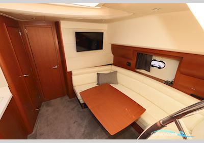 Jeanneau 390S Motorbåt 2011, med Cummins D6 4.2 Mercruiser 320S Bravo III motor, Danmark