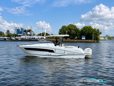 Jeanneau Cap Camarat 10.5 WA S2 op Voorraad. Dit Schip is Aanwezig op de Yamaha Stand Van Hiswa te Water 2026. Motorbåt 2026, med Yamaha motor, Holland