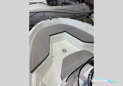 Jeanneau Cap Camarat 5.5 CC Motorbåt 2025, med Suzuki motor, Holland