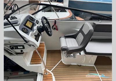 Jeanneau Cap Camarat 6.5 DC Serie 2 Met Nieuwe Motor Motorbåt 2020, med Suzuki motor, Holland