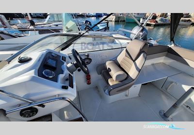 Jeanneau Cap Camarat 6.5 DC Motorbåt 2016, med Mercury motor, Frankrike