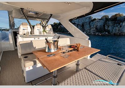Jeanneau DB 37 Motorbåt 2025, med Volvo Penta D4-320 motor, England