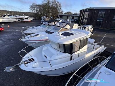 Jeanneau Merry Fisher 795 Marlin Motorbåt 2018, med Yamaha F200GETX motor, England