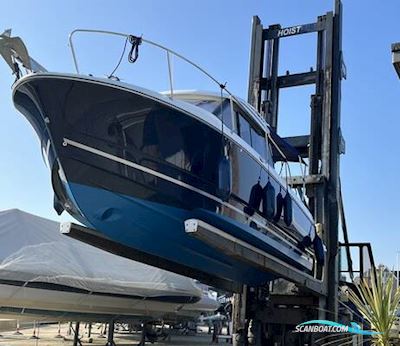 Jeanneau Merry Fisher 795 Motorbåt 2017, med Suzuki motor, England