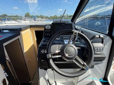 Jeanneau NC37 Motorbåt 2020, med Volvo Penta D4-270 ZD DP motor, Tyskland