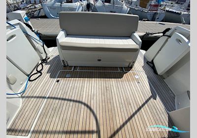 Jeanneau Nc9 Avec Place Motorbåt 2017, med VOLVO motor, Frankrike