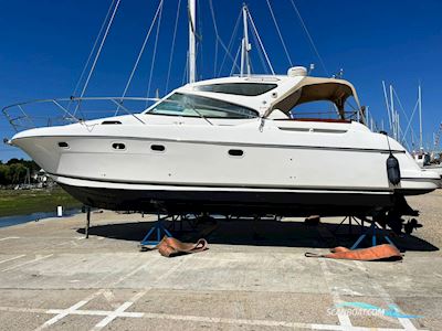 Jeanneau Prestige 34S Motorbåt 2003, med Volvo Penta Kad300 motor, England