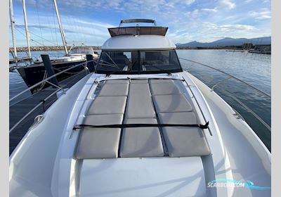 Jeanneau Prestige 520 Fly Motorbåt 2020, med Volvo Penta D6 480 Ips650 motor, Frankrike