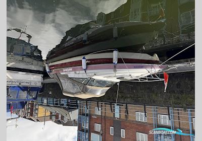 Kirie Daytona 650 Motorbåt 1994, med Mercruiser 4.3 Thunderbolt motor, England