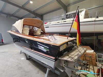 Knierim Yachtbau Kiel Legend 28 Motorbåt 2003, med Volvo Penta KAD32P motor, Tyskland