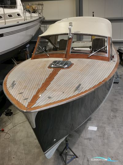 Knierim Yachtbau Kiel Legend 28 Motorbåt 2003, med Volvo Penta KAD32P motor, Tyskland