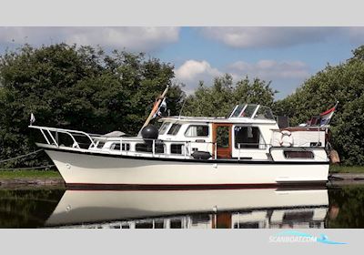 Kompier Kruiser de Luxe 10.50 AK Motorbåt 1976, med Ford Lehman motor, Holland