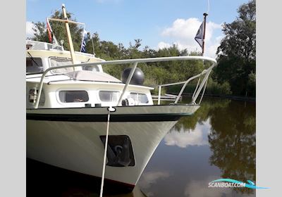 Kompier Kruiser de Luxe 10.50 AK Motorbåt 1976, med Ford Lehman motor, Holland