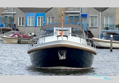 Langenberg Vlet 8.55 OK Motorbåt 2005, med Vetus Mitsubishi motor, Holland