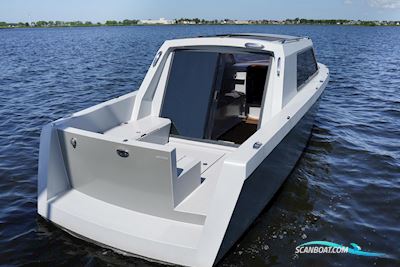 Lillebror LB85 Targa Motorbåt 2022, Holland
