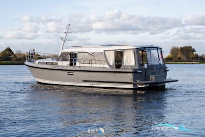 Linssen 40SL Sedan - 75 Years Anniversary Edition Motorbåt 2024, med Yanmar Maakt Betrouwbare en Zuinige Scheepsdieselmotoren Voor Zowel Pleziervaart Als Commerciële Schepen. Ze Staan Bekend om Hun Duurzaamheid, Wereld motor, Holland