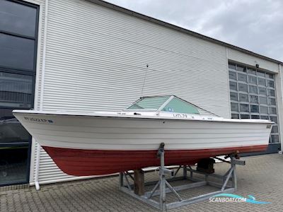 Lyman 24 Sportsman Motorbåt 1980, med Chrysler motor, Holland