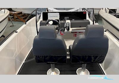 MICORE 58 SC Motorbåt 2025, med Mercury motor, Sverige