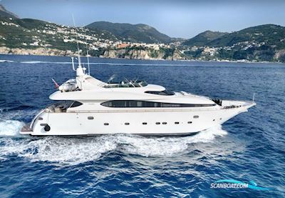 Maiora 29 DP Motorbåt 2000, med 2 x Mtu 1800Hp motor, Italien