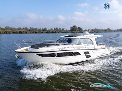 Marex 375 Motorbåt 2020, med 2 motor, Holland