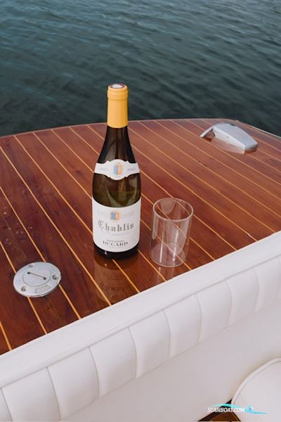 Max 580 Motorbåt 1979, med Chrysler motor, Holland