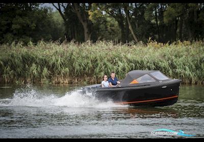 Maxima 600 Motorbåt 2023, Holland