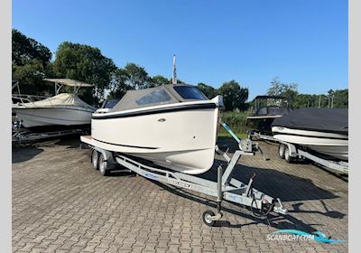 Maxima 650 Flying Lounge Met Boegschroef Motorbåt 2024, med Suzuki motor, Holland