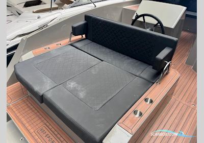 Maxima 680 Sport Lounge Motorbåt 2025, med Suzuki motor, Holland