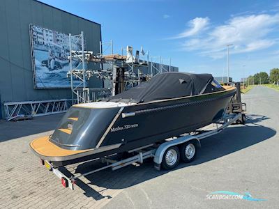 Maxima 720 Retro met boegschroef Motorbåt 2026, med Suzuki motor, Holland