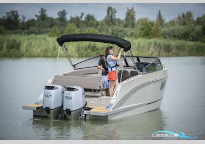 Maxima 800 Cabin Motorbåt 0, med Mercury 200 hk 4-takt motor, Danmark