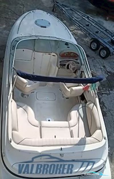 Maxum Marine 2300 SC Motorbåt 2000, med Mercruiser 350 Mag motor, Italien