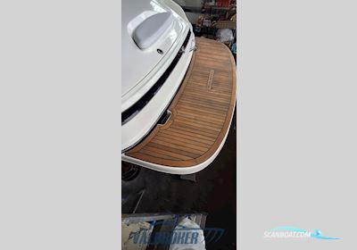 Maxum Marine 2400 SC3 Motorbåt 2008, med Mercruiser 350 5.7 Mpi Bravo III motor, Italien
