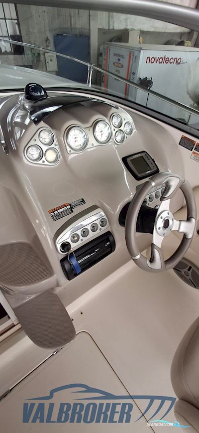 Maxum Marine 2400 SC3 Motorbåt 2008, med Mercruiser 350 5.7 Mpi Bravo Iii motor, Italien