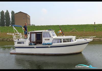 Mebokruiser 890AK Motorbåt 1980, med Mercedes motor, Holland