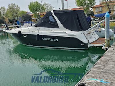 Monterey Boats 322 Cruiser Motorbåt 2001, med Volvo Penta 5. 7 V8 motor, Italien