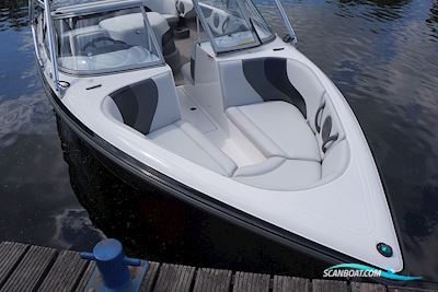 Moomba Mobius Lsv Motorbåt 2004, med Indmar motor, Holland