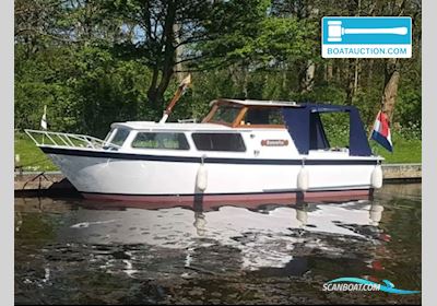Motorboat 830 Motorbåt 1974, med Peugeot motor, Holland