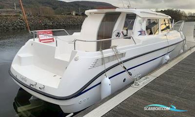 N B Yachts 820 Motorbåt 2001, med Volvo Penta motor, England