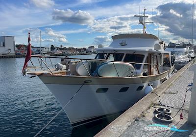 NEDSATTES 150.000kr ved hurtig handel Defever 48 Sundeck Motorbåt 1985, med Ford Sabro motor, Danmark