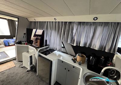 Neptunus 138 Sedan Fly Motorbåt 1991, med Volvo motor, Spanien