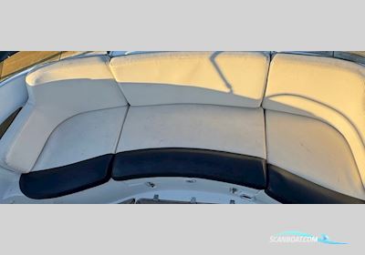 Nimbus 250R Motorbåt 2002, med Volvo Penta KAD 44P EDC motor, Sverige