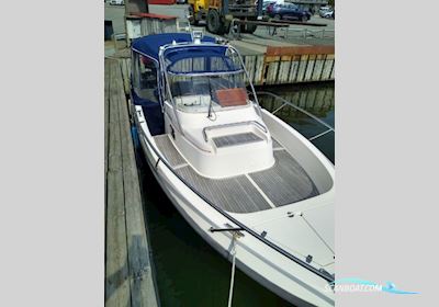 Nimbus 26 Nova Motorbåt 2002, med Volvo Penta KAD 44/290DP motor, Sverige