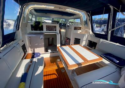 Nimbus 35 DC Corona Motorbåt 1989, med 2 x Volvo Penta Aqad41P -1997 motor, Sverige