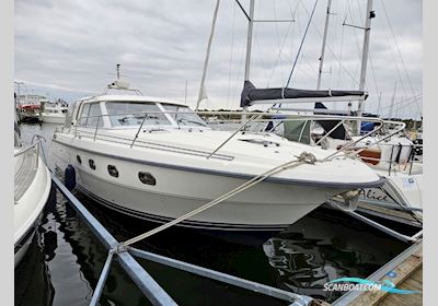Nimbus 35 DC Motorbåt 1990, med Volvo Penta KAD 44P motor, Sverige