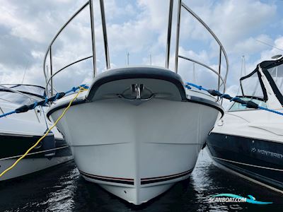 Nimbus 380 Carisma Flybridge Motorbåt 2004, med 2 x Volvo Penta Kamd43P motor, Danmark