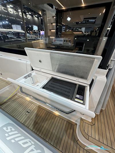 Nimbus 495 Flybridge - verkauft, zu besichtigen Motorbåt 2026, med Volvo Penta motor, Tyskland