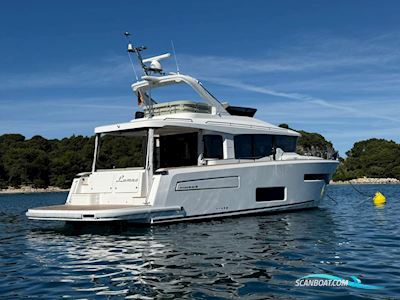 Nimbus 495 Flybridge Motorbåt 2025, med Volvo Penta Ips650 motor, Slovenien